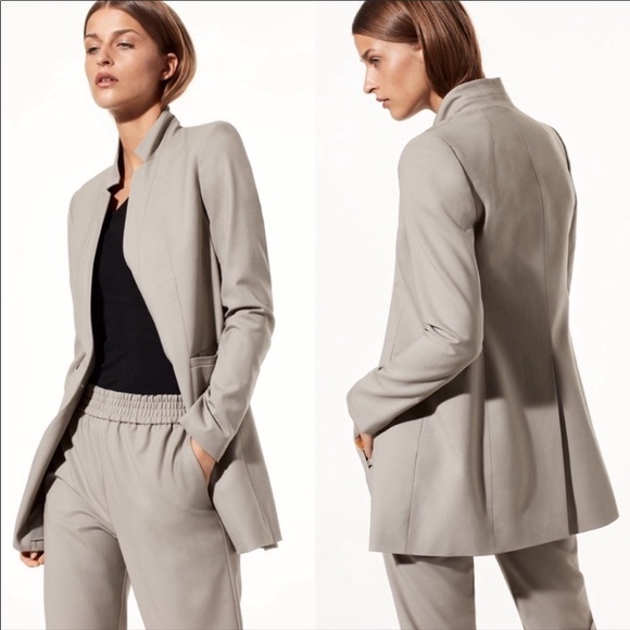 SOLD Babaton Aidan Wool Blazer Jacket in Black sz 6 - Picture 15 of 15